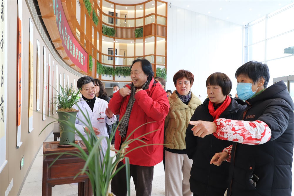 养老院的日子怎么过才能延年益寿